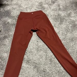 Lululemon size 8